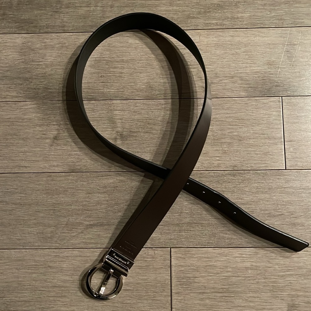 CALVIN KLEIN JEANS Reversible Belt Dark Brown and Black. Size Medium